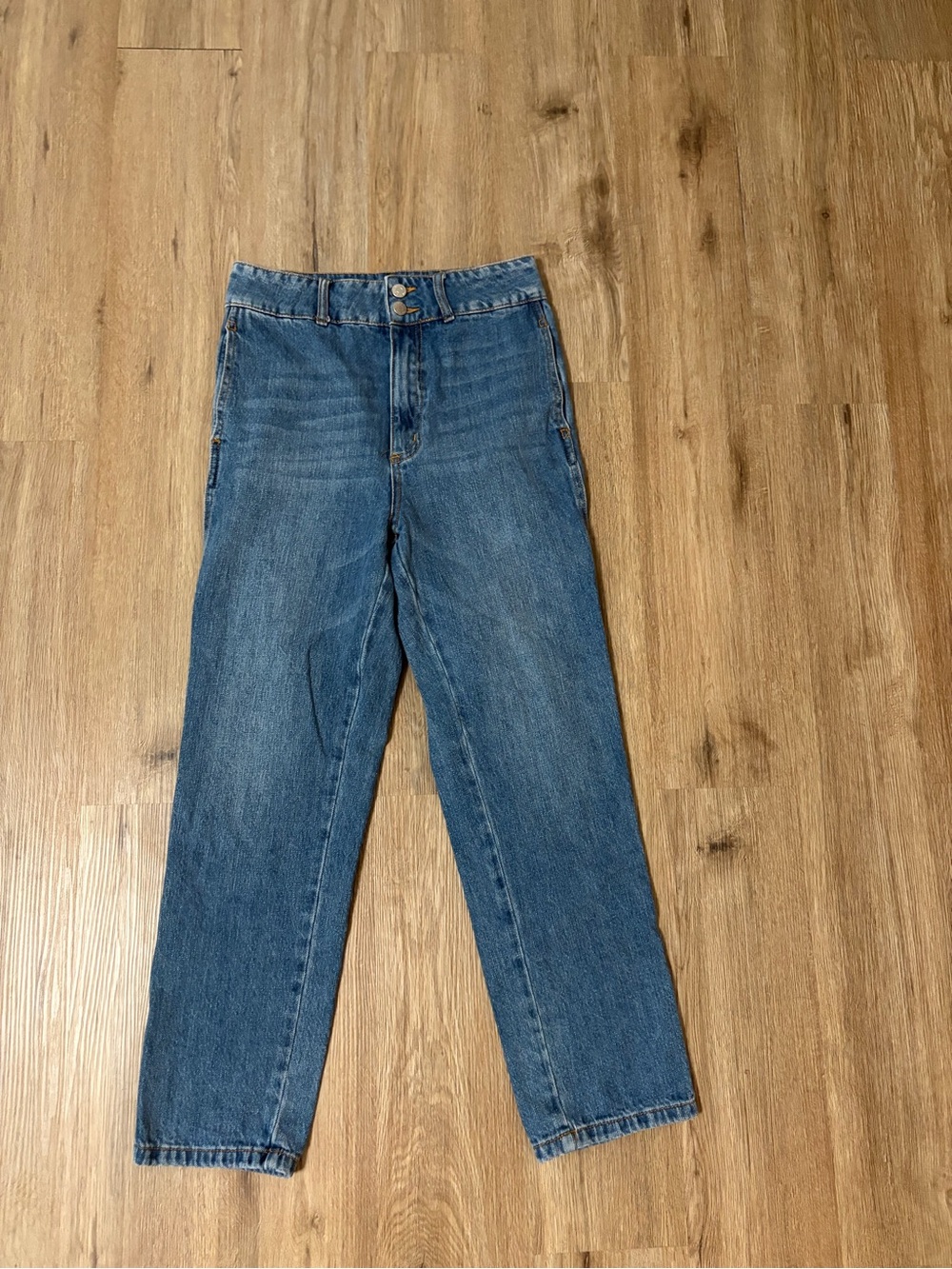 BDG Medium Blue Wash Mid-Rise Jeans